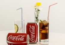 Czy Coca Cola udrażnia rury?